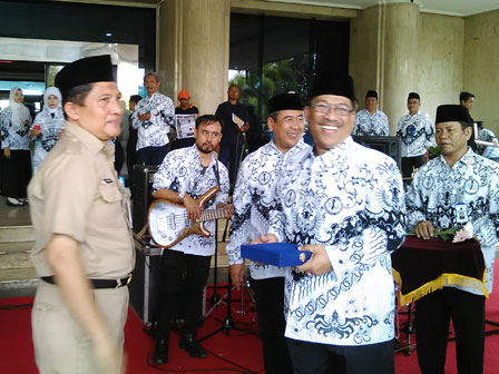 Pencarian PGRI Paser - Persatuan Guru Republik Indonesia Cabang Paser